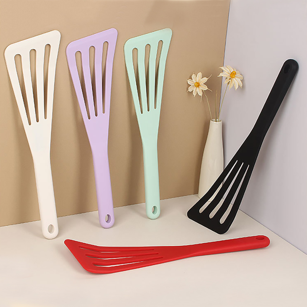 Pelle de vidange inclinée en S - Okonomiyaki Spatula avis et prix